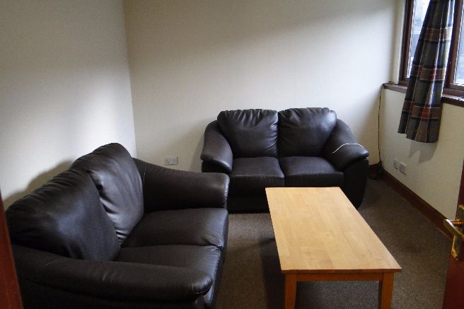 Property photo 3 of 5 Gallery