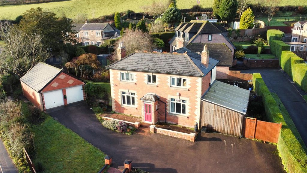 Property photo 1 of 29