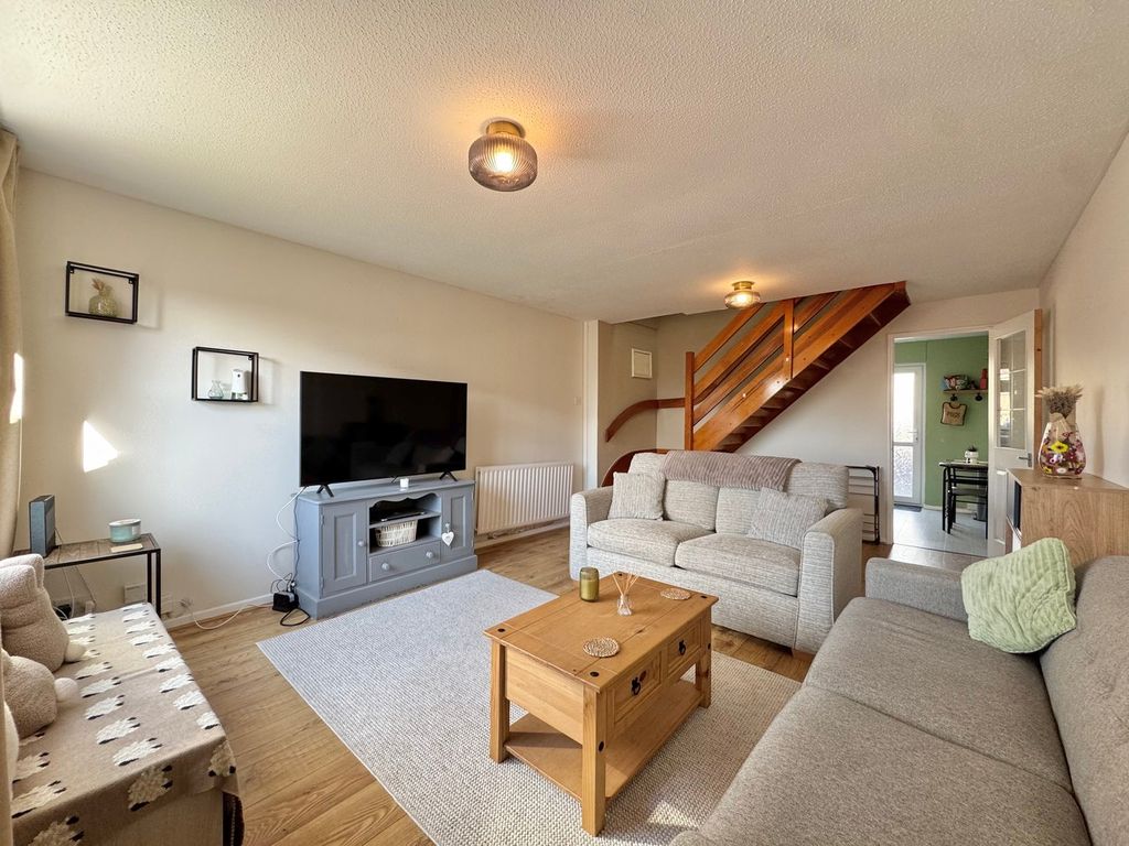 Property photo 3 of 11