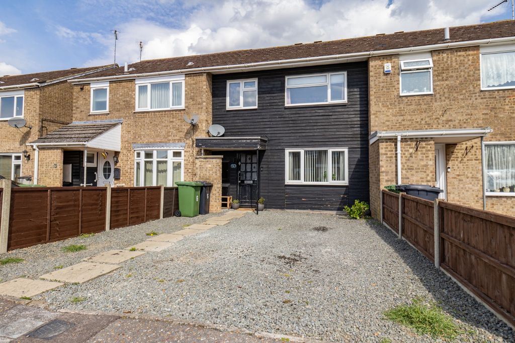 Property photo 1 of 26 4035871