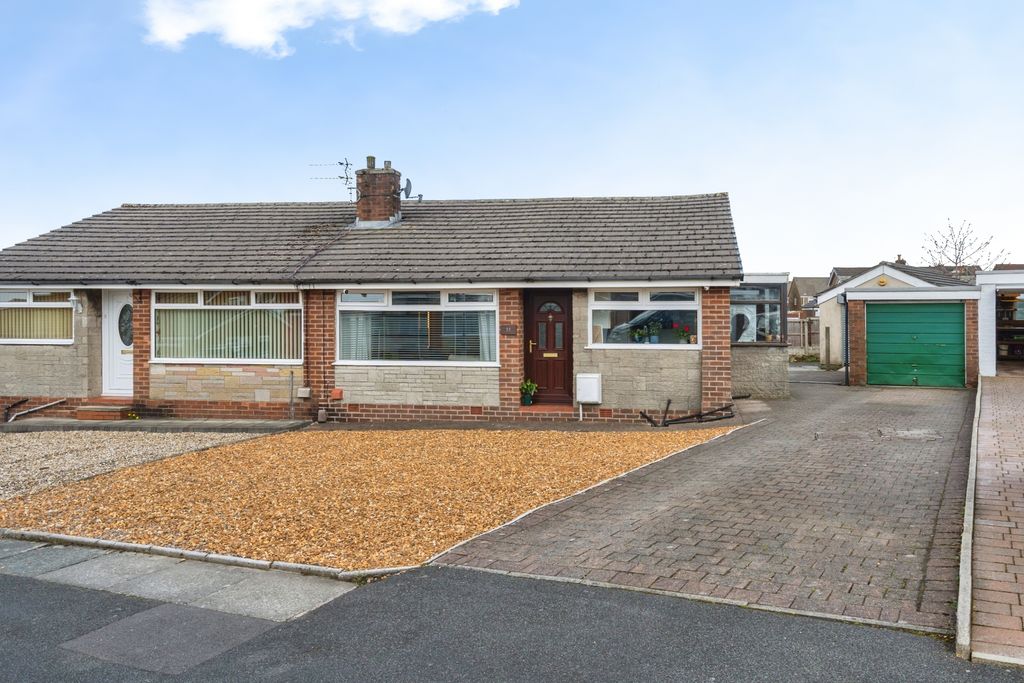 Property photo 1 of 15 Front View