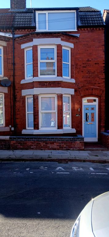 Property photo 2 of 35