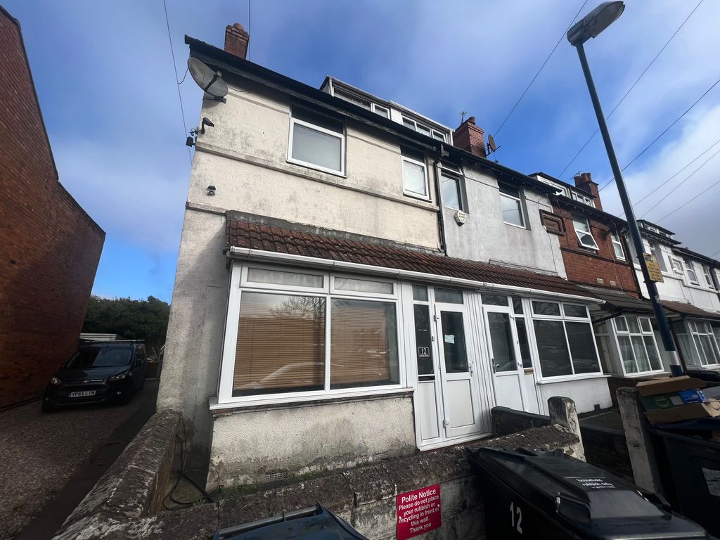 Property photo 1 of 5