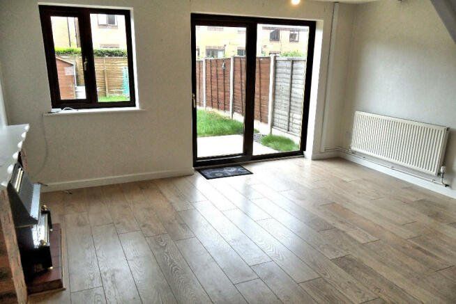 Property photo 2 of 7 Picture No. 06