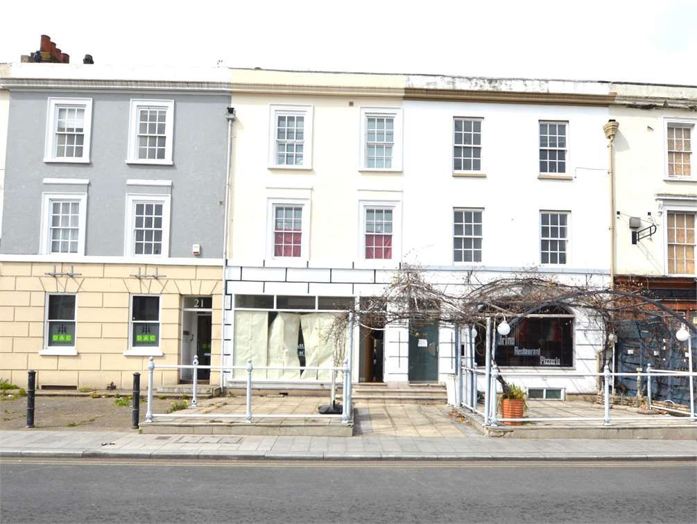 Property photo 1 of 4 Front View