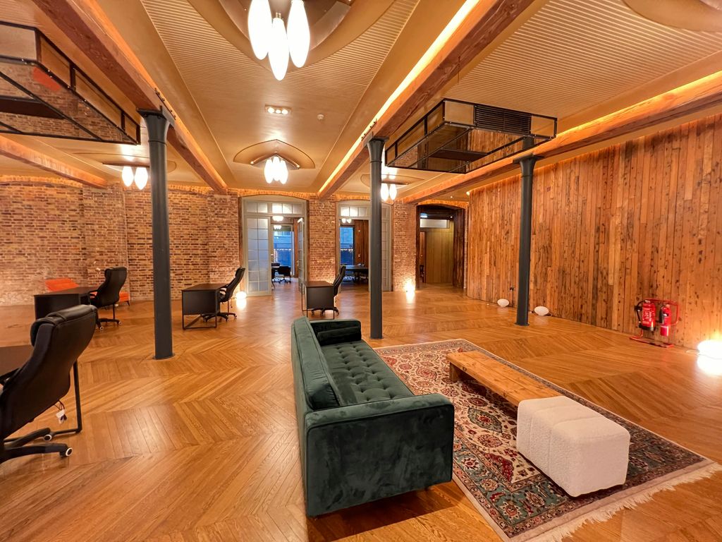 Property photo 2 of 11 20250108_123750639_Ios.Jpg