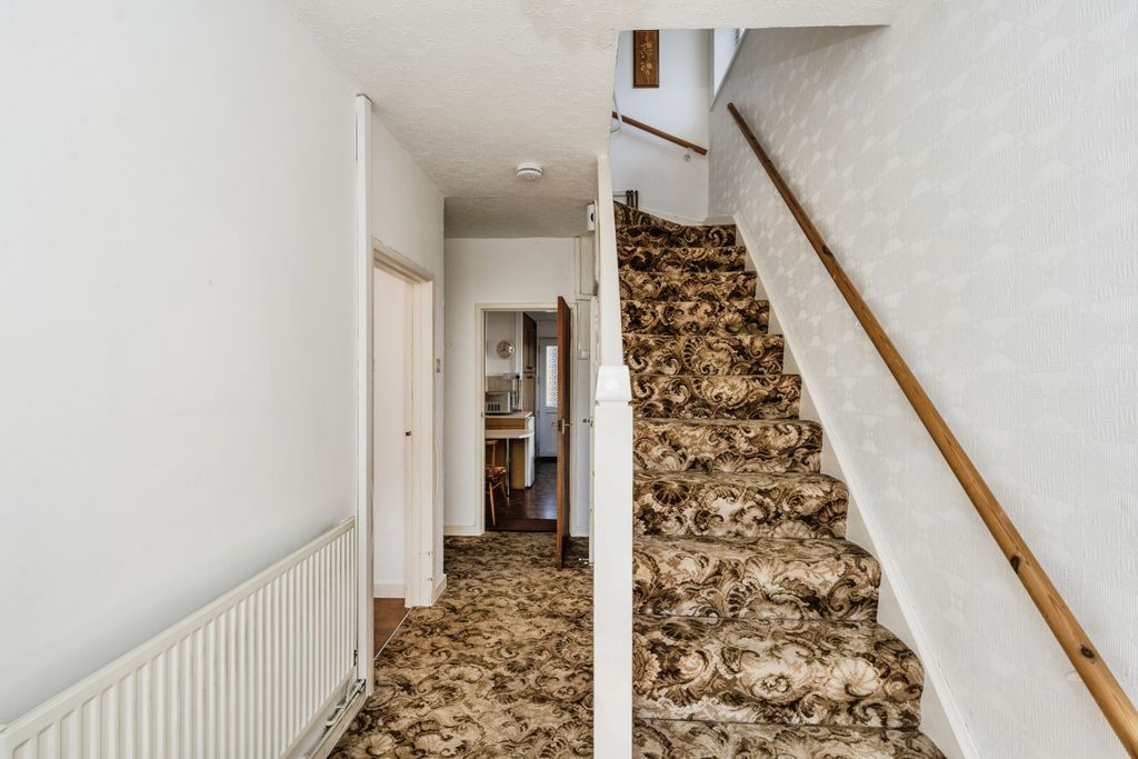 Property photo 3 of 18 Photography