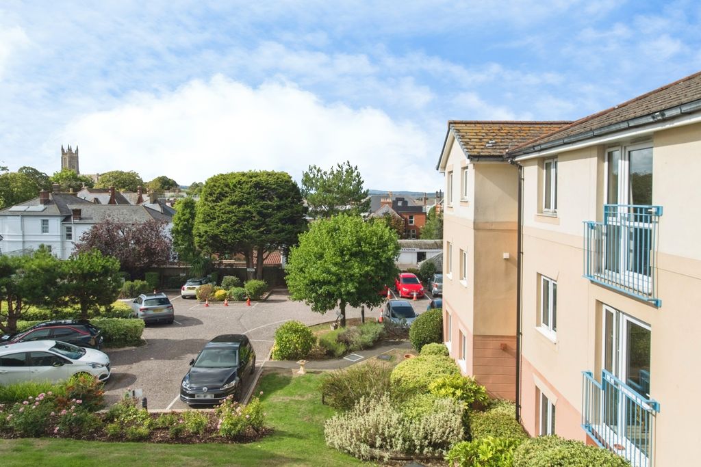 Property photo 1 of 15 Pbox-Img.Jpg