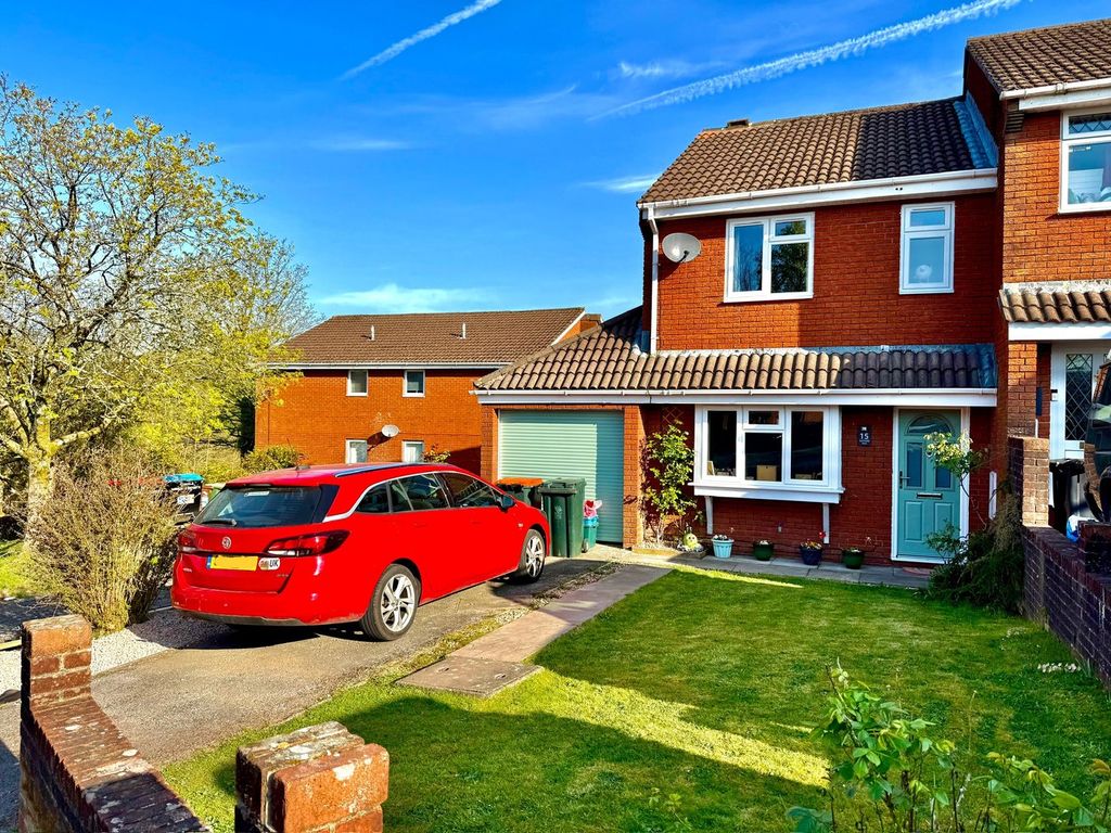 Property photo 1 of 19