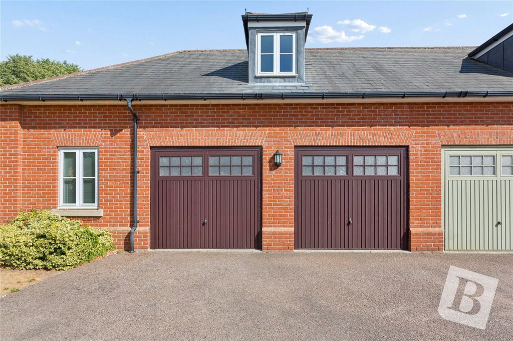 Property photo 2 of 26 Double Garage