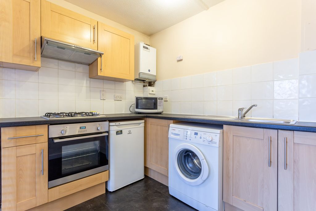 Property photo 2 of 7 Rcl Cpm Ashleigh Court 12-7