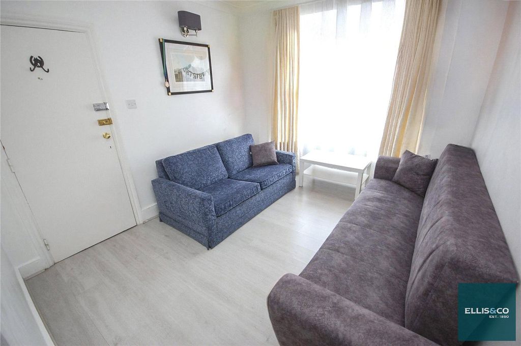 Property photo 1 of 7 Picture No. 20