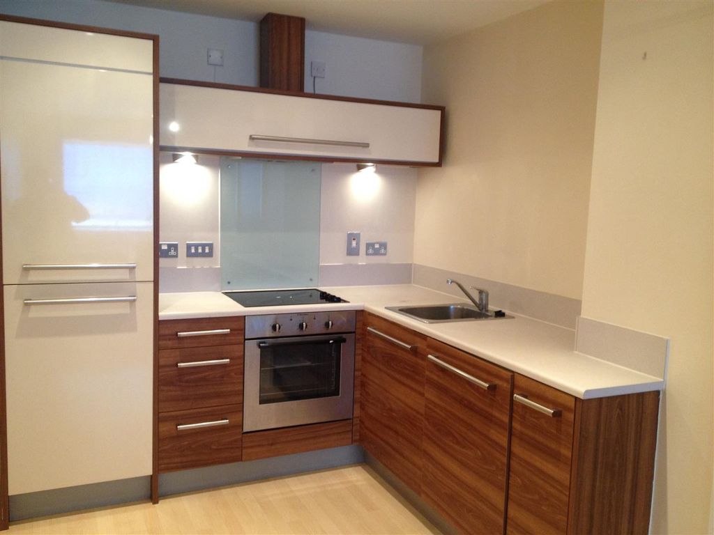 Property photo 1 of 6