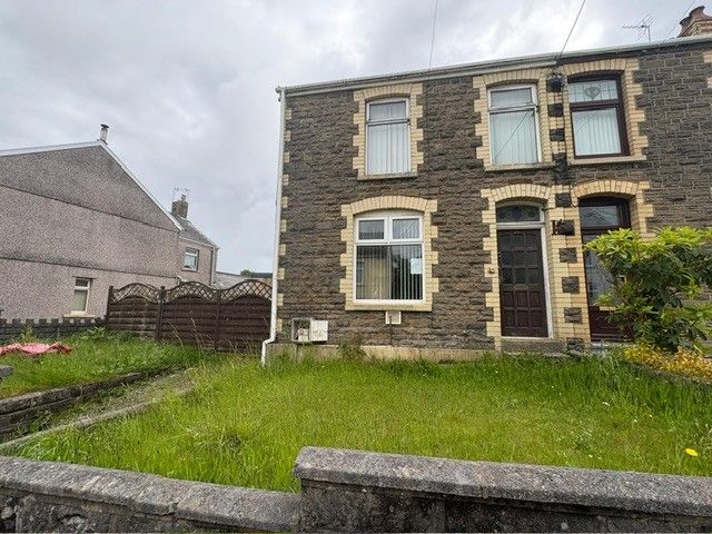 Property photo 2 of 12