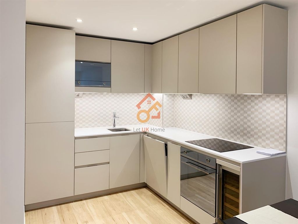 Property photo 3 of 15 Kitchen 1.Jpg