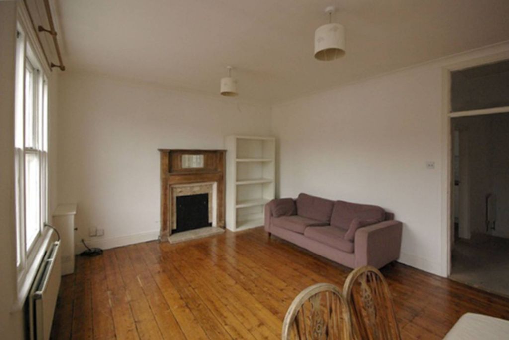 Property photo 3 of 5