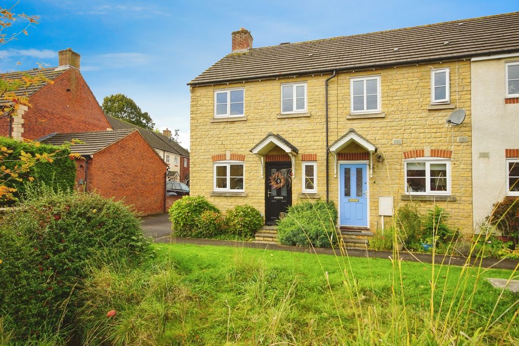 Property photo 1 of 21 Photo