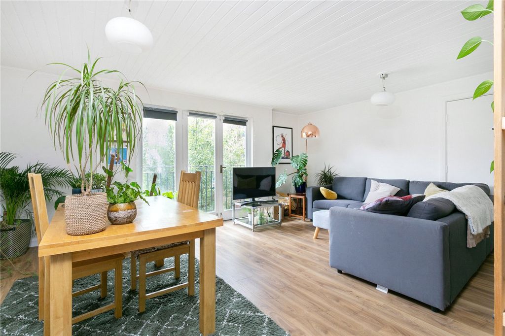Property photo 1 of 14 Picture No. 28