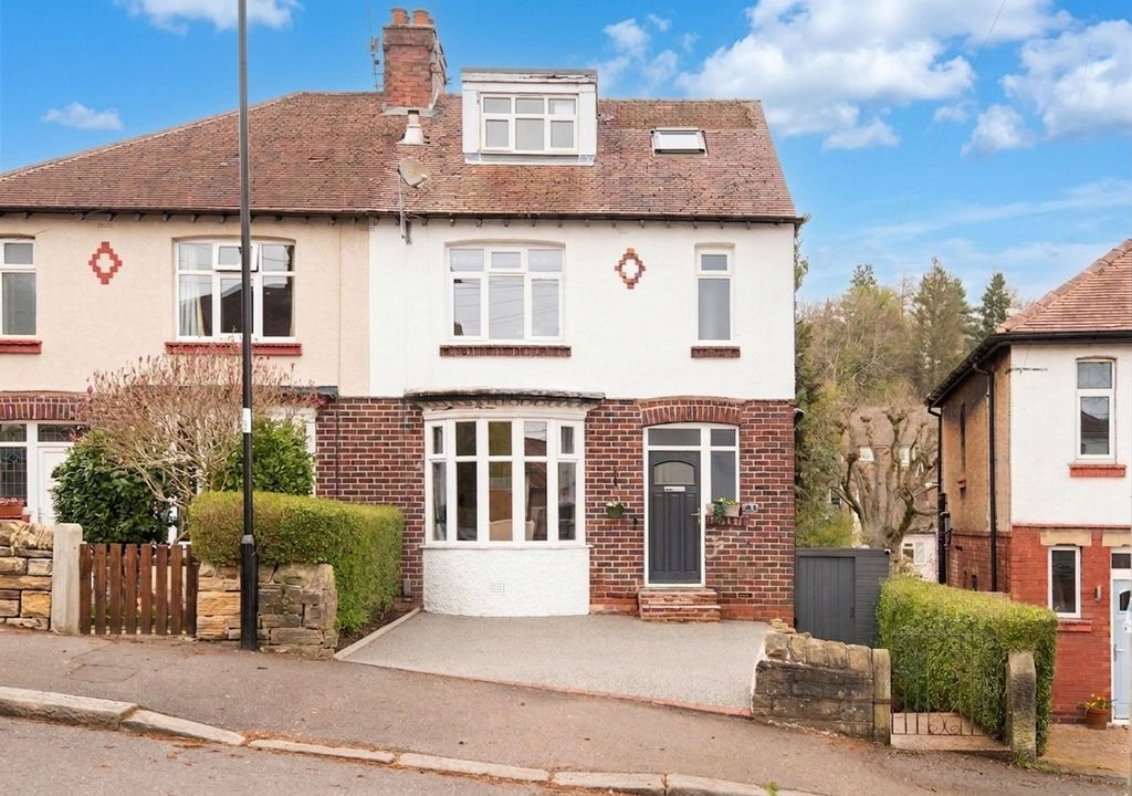 Property photo 1 of 21