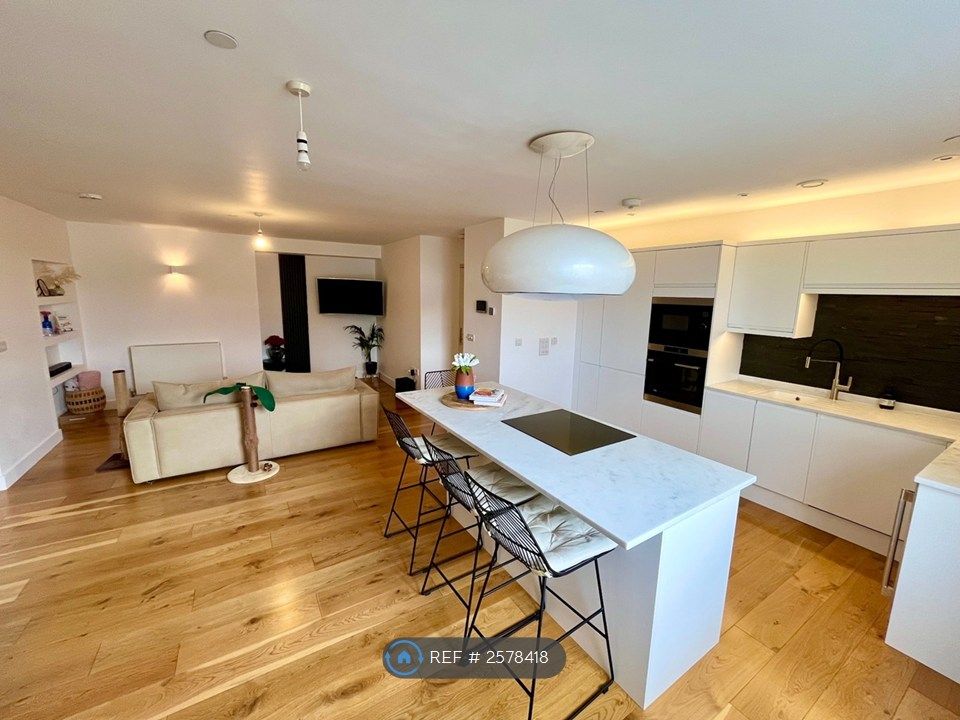 Property photo 1 of 29