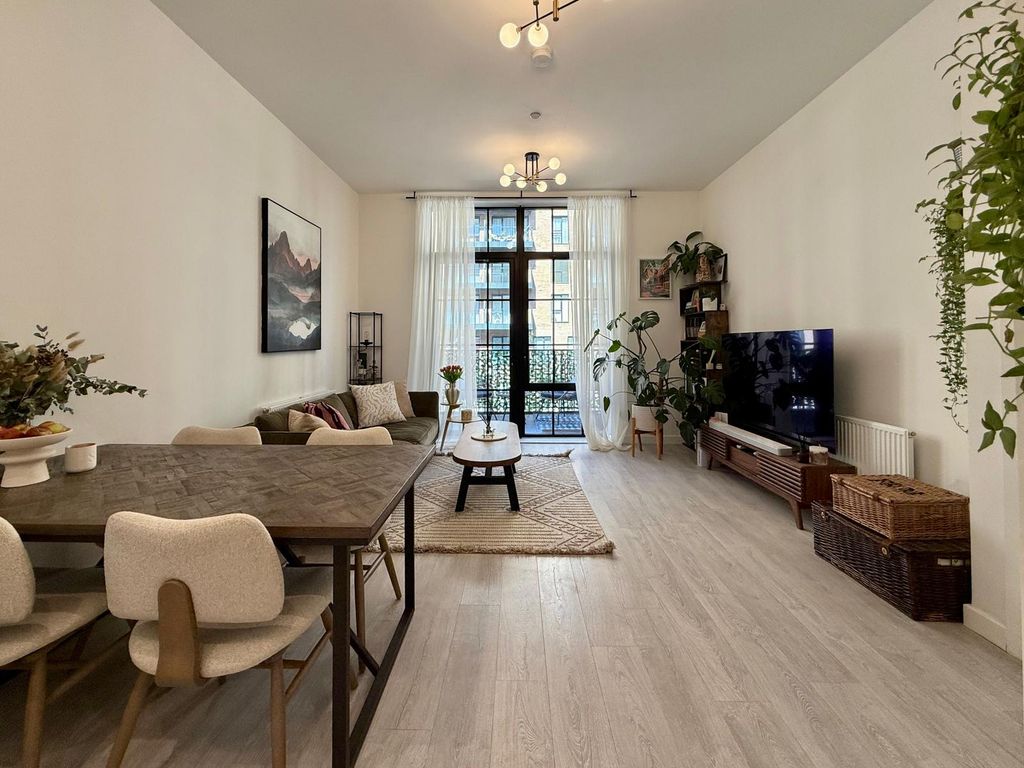 Property photo 3 of 14 Gallery