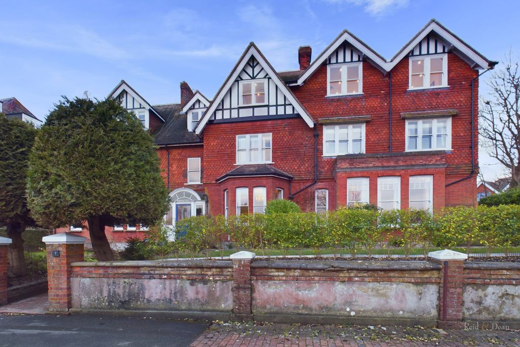 Property photo 1 of 12 1066-Hr-12.Jpg