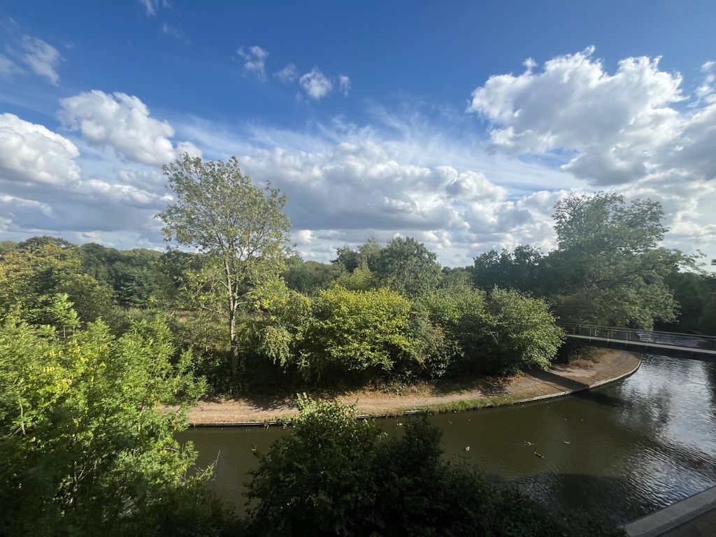 Property photo 3 of 9 Picture No. 08