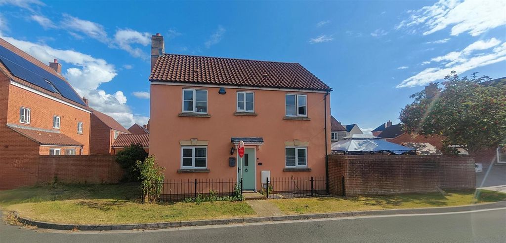 3 bed detached house for saleKempe Way, Weston-Super-Mare BS24