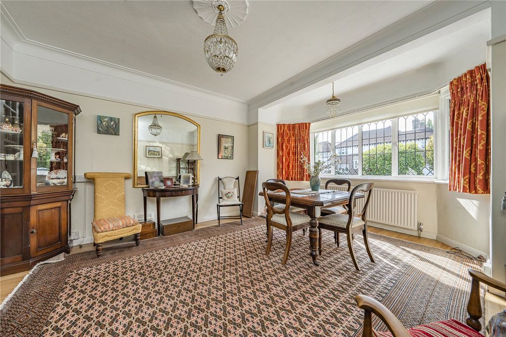 Property photo 3 of 17 Picture No. 33