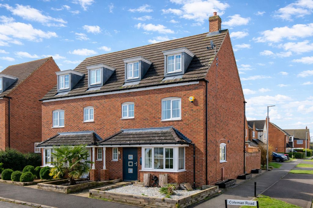 Property photo 1 of 21