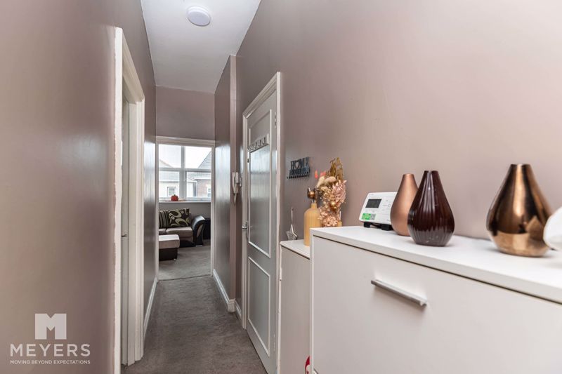 Property photo 2 of 11 Photo 10