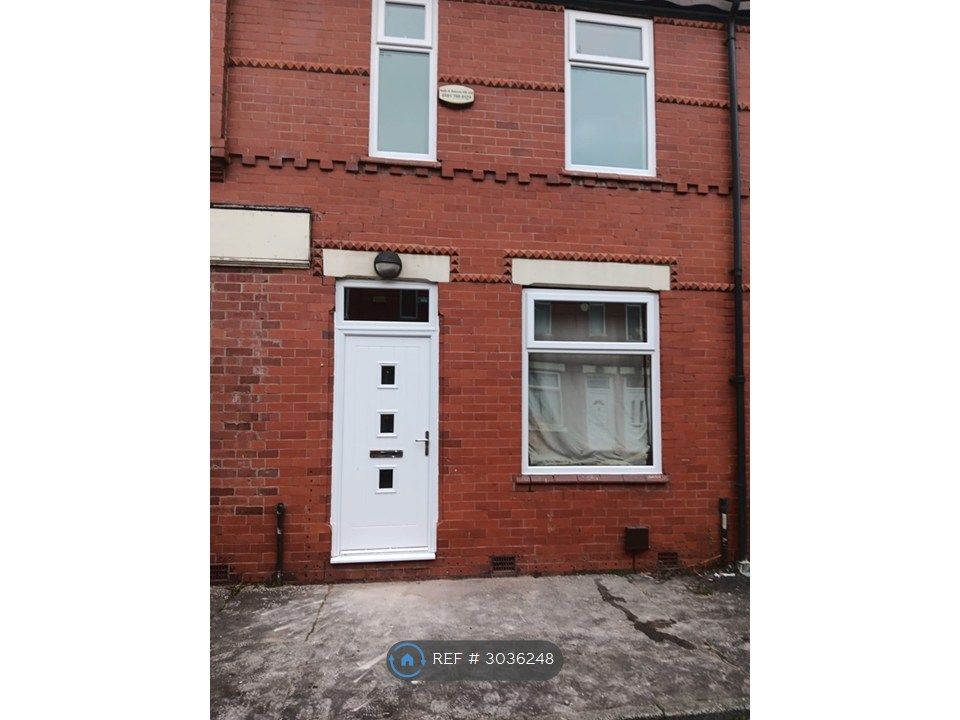 Property photo 2 of 10