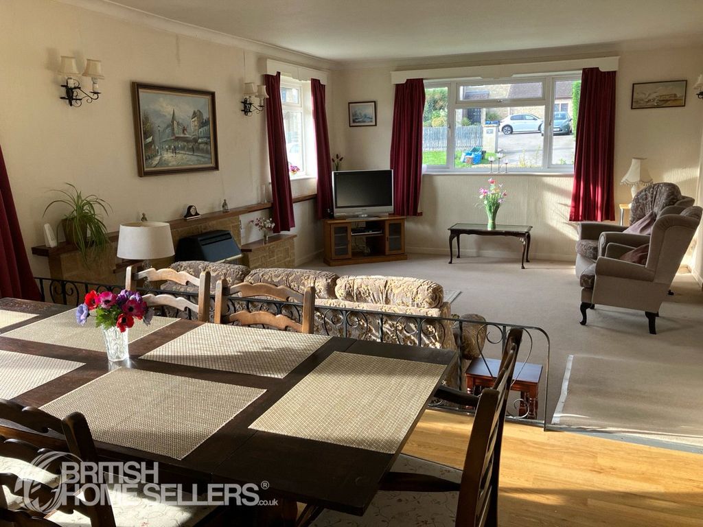 Property photo 3 of 18 Picture No. 17