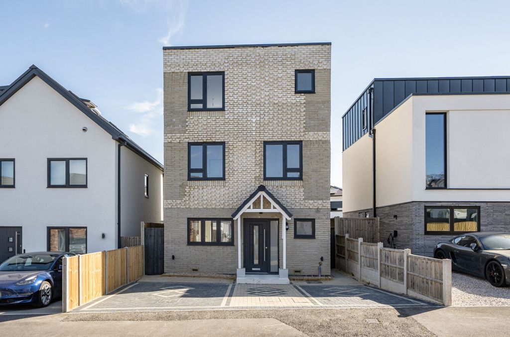 Property photo 1 of 25 1502473-24-6A7c3c...