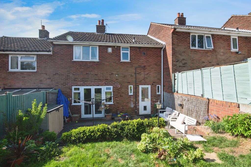 Property photo 1 of 22