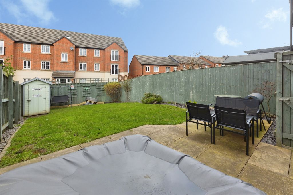 Property photo 3 of 13