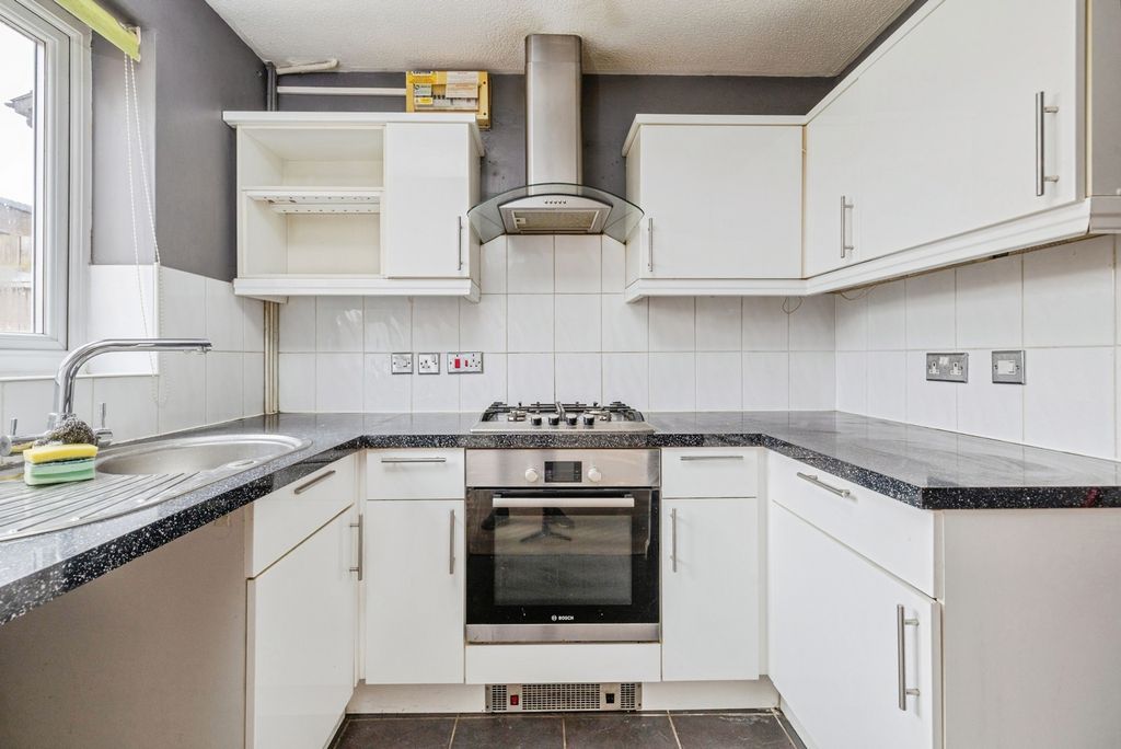 Property photo 2 of 13 Pbox-Img.Jpg