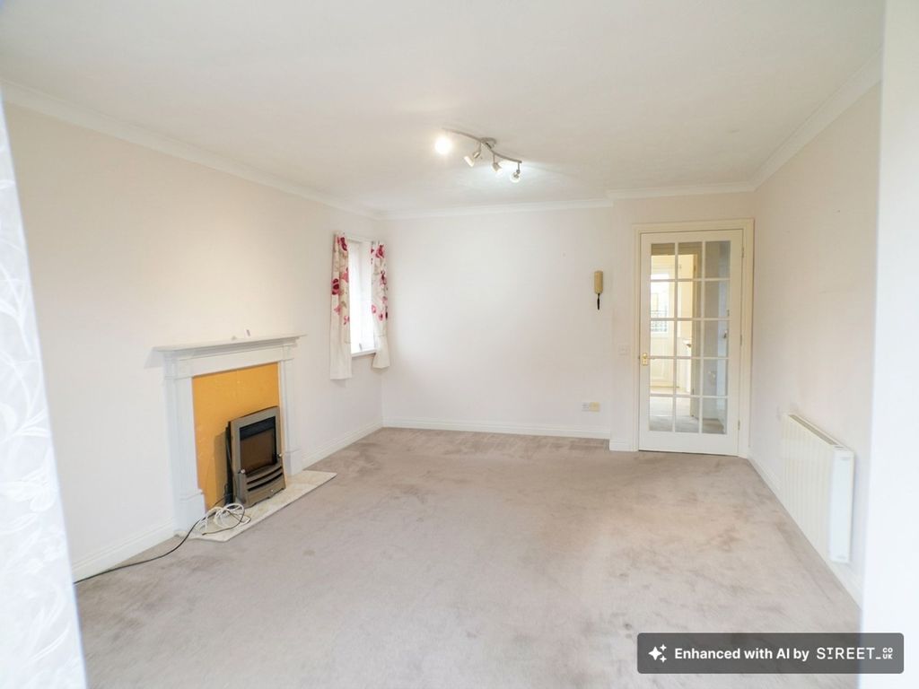 Property photo 3 of 7