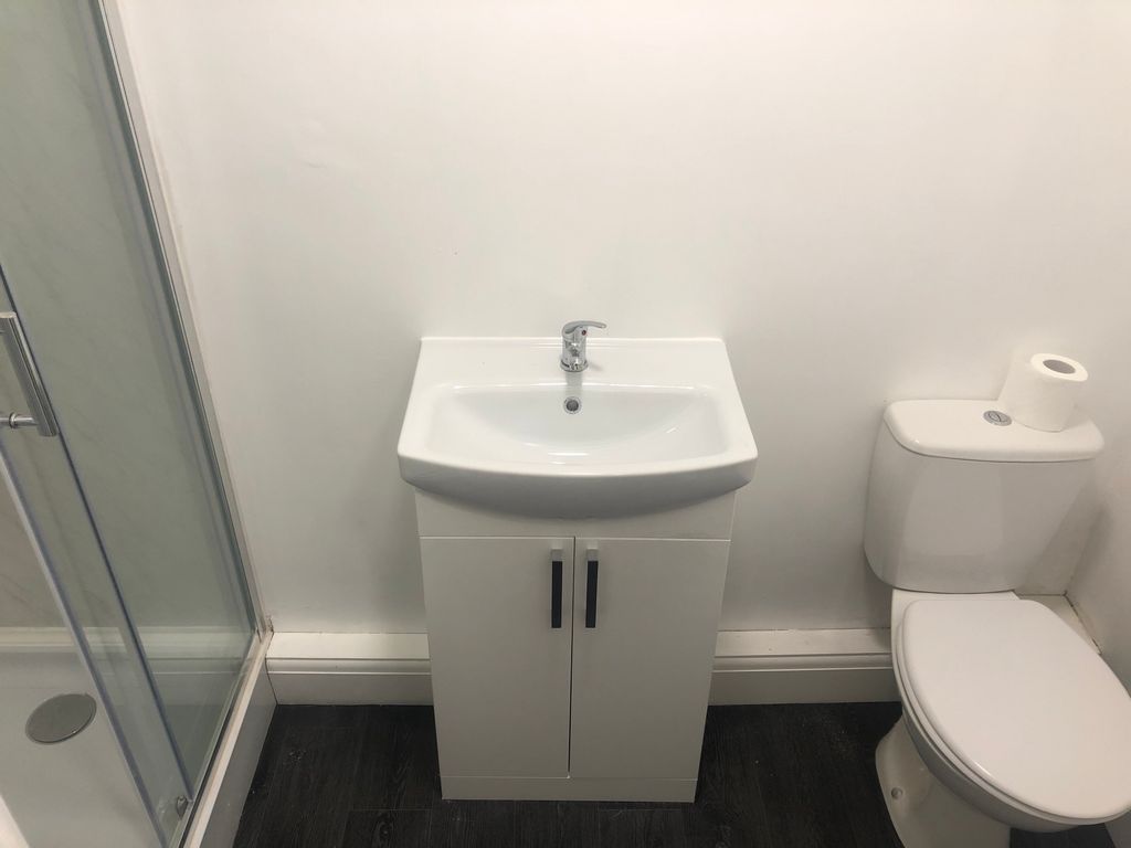 Property photo 3 of 3