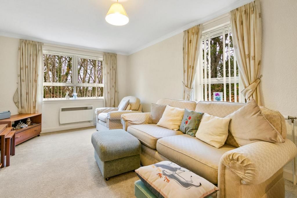 Property photo 2 of 26