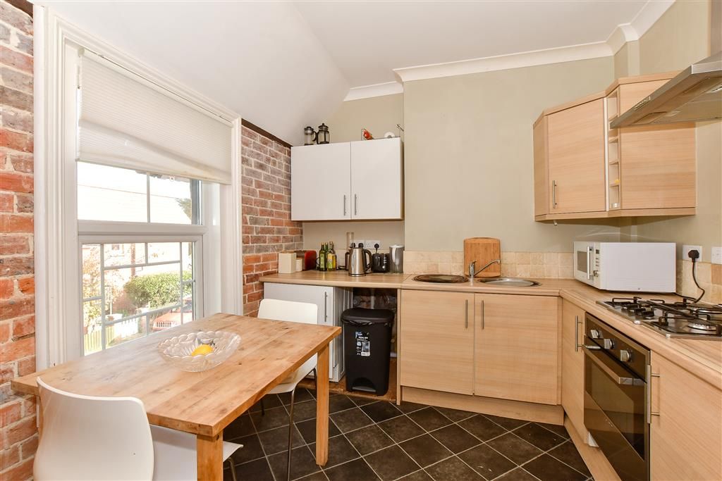 Property photo 2 of 10 Kitchen/ Breakfast Room