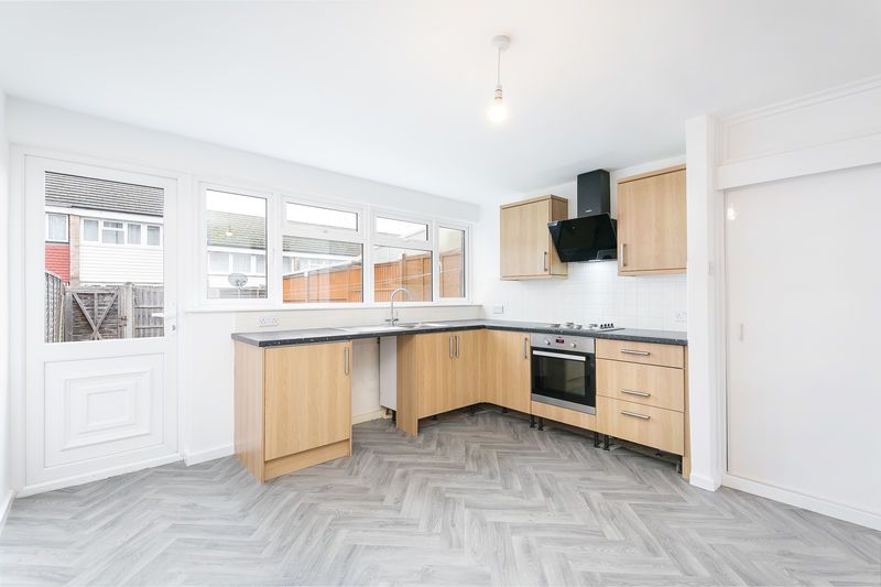 Property photo 3 of 13 Kitchen/Dining Room