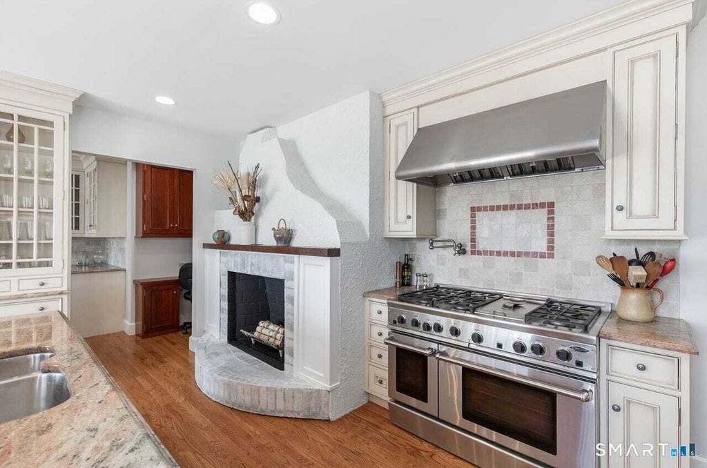 Property photo 3 of 31 <Alttext/>