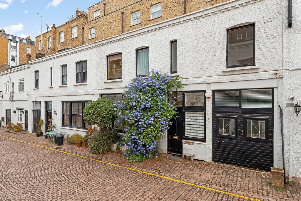 Property photo 1 of 13 External