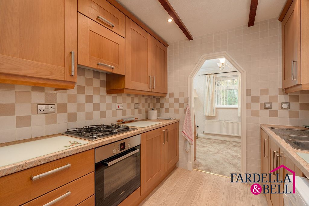 Property photo 3 of 23