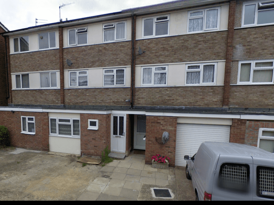 Property photo 1 of 15 4 Bed Terraced House For Sale Broomcroft Avenue, Yeading Ub5