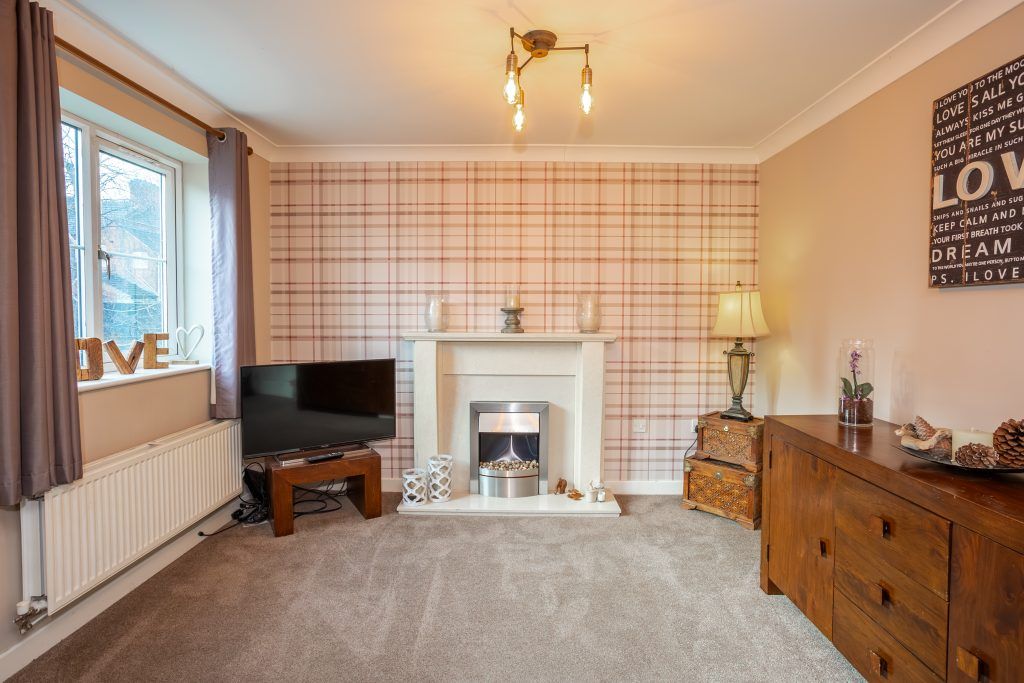 Property photo 3 of 28