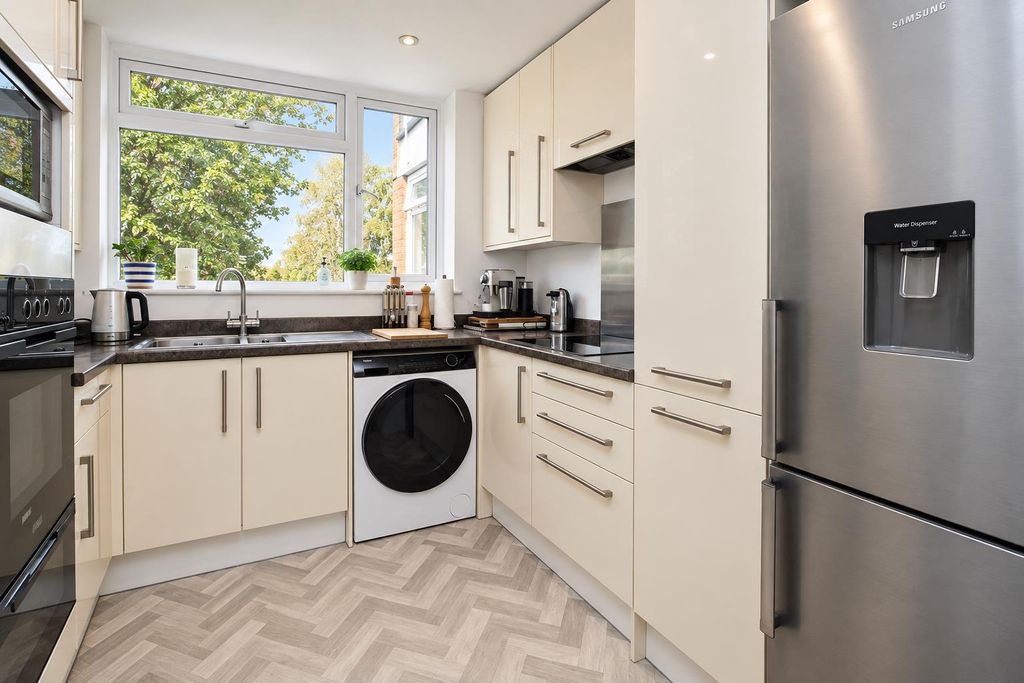 Property photo 1 of 6 7F254A0d-1339-4518-85B5-c9cd2Eb58B12.Png
