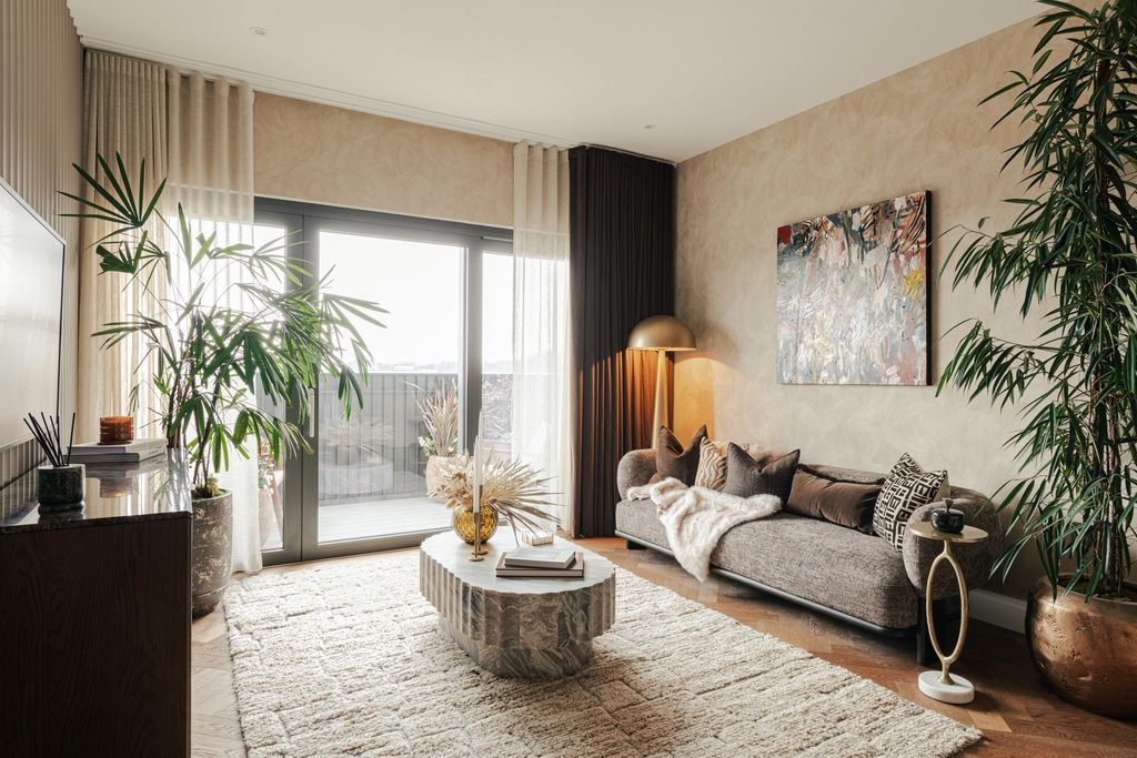 Property photo 1 of 16 Living Room 