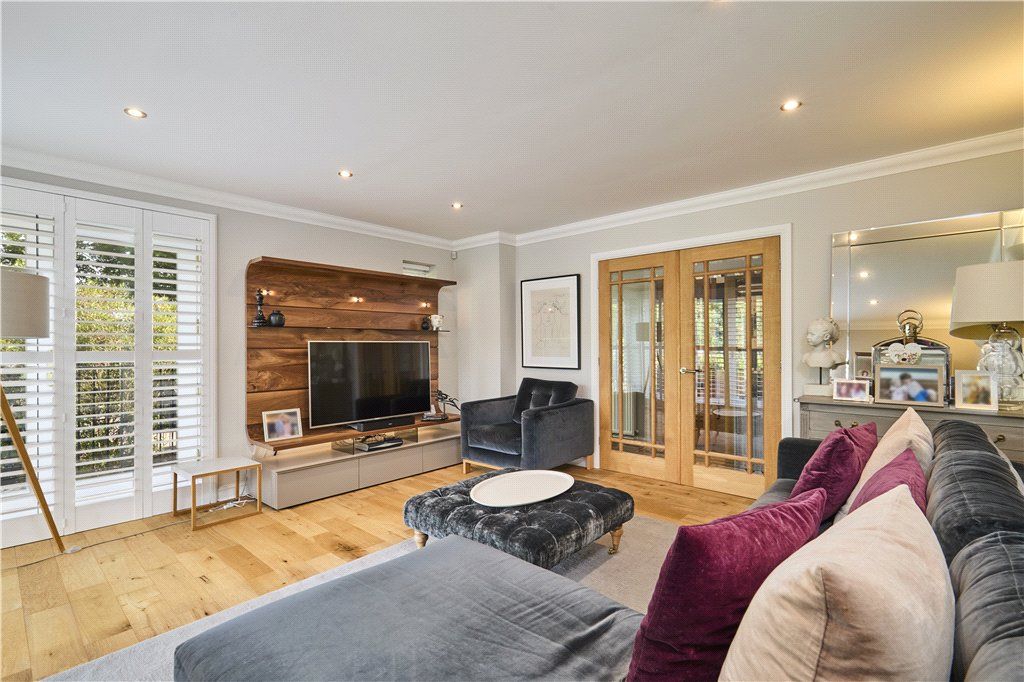 Additional image 7 of 2 bed flat for saleMiddleton Avenue, Ilkley, West Yorkshire LS29